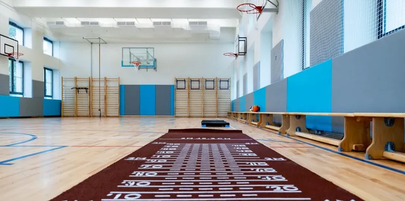 Более 100 современных спортивных залов открылись в московских школах после масштабной реконструкции