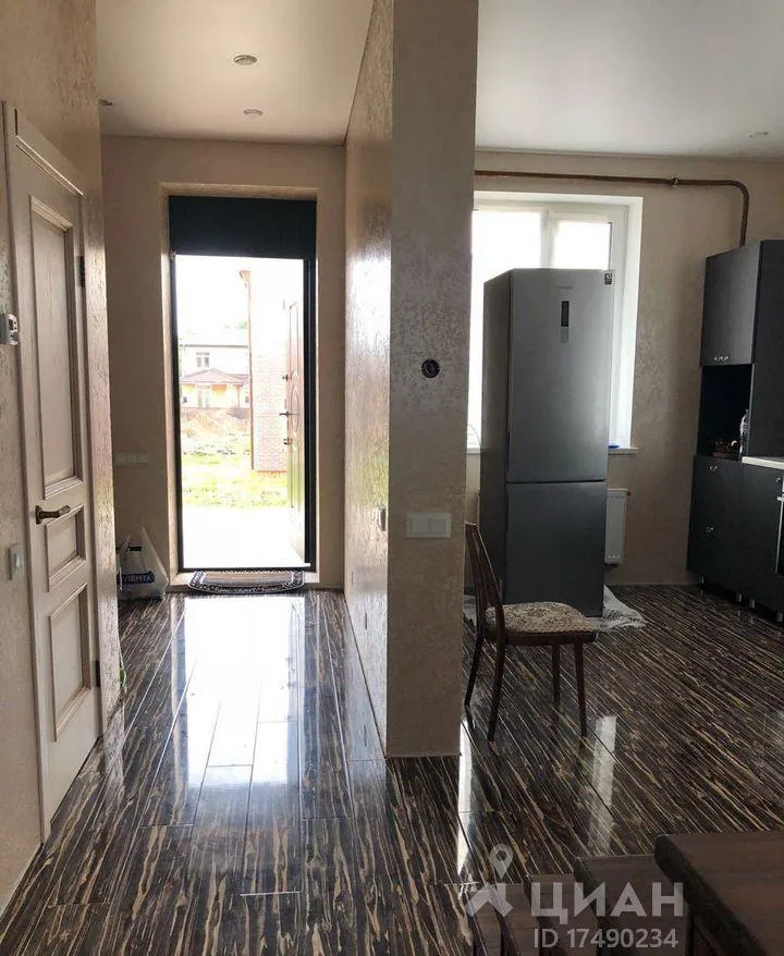 Дом, 122 кв.м на участке 4 сот