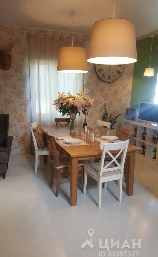 Дом, 170 кв.м на участке 8.5 сот