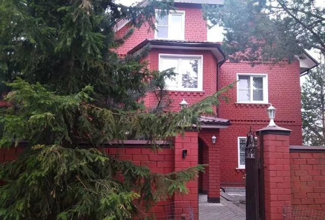 Дом, 500 кв.м на участке 10 сот