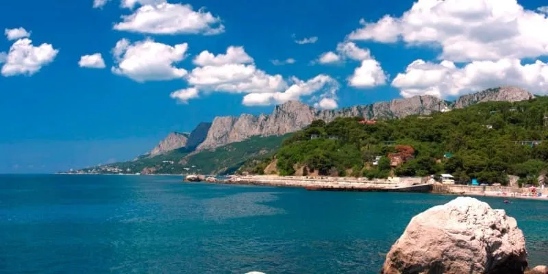 Как купить недвижимость в Крыму и провести сделку