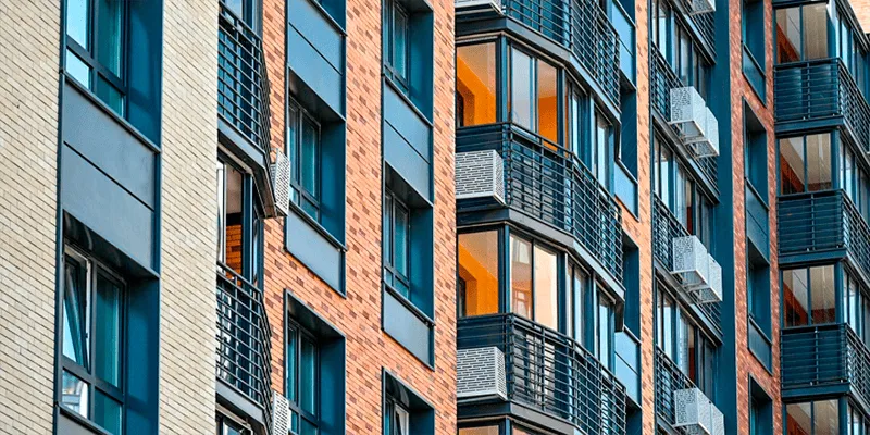 На Криворожской улице предложат расселение по программе КРТ