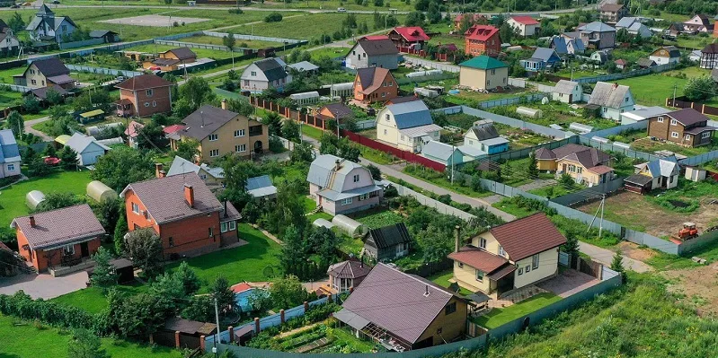 Подготовка дачи к зиме: полный гид по консервации дома и участка