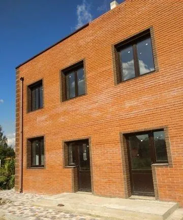 Дом, 130 кв.м на участке 2 сот