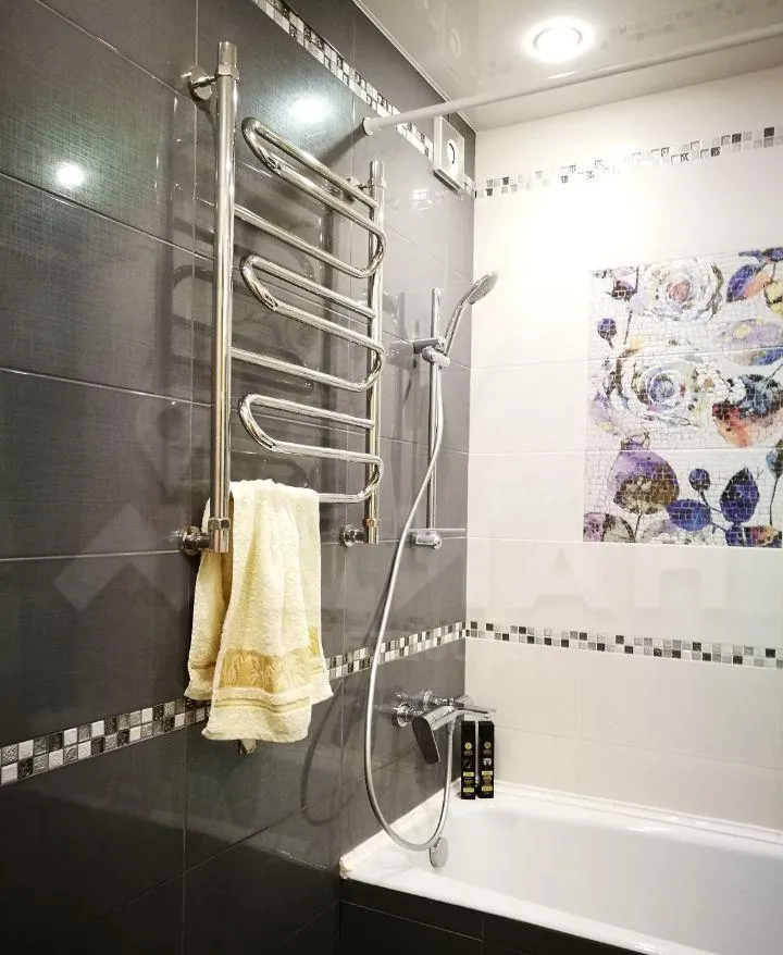 3-комн. квартира, 75.1/47.7/10.2