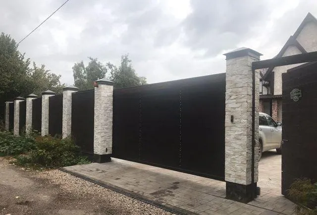 Дом, 260 кв.м на участке 8 сот