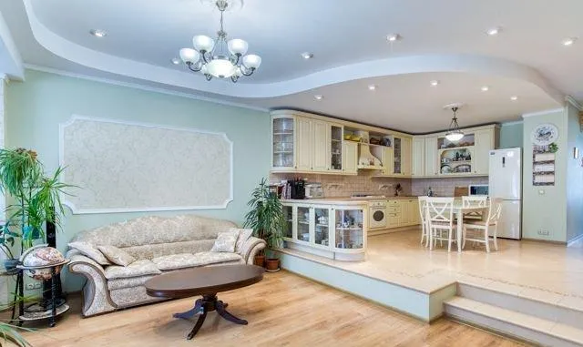 Дом, 235 кв.м на участке 2 сот