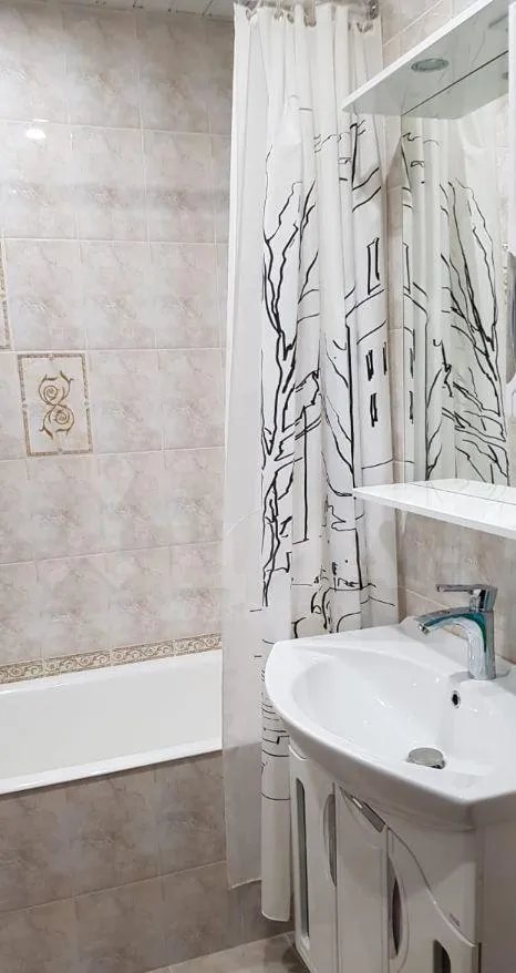 1-комн. квартира, 42/21/10