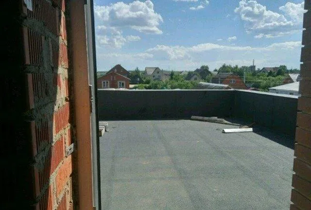 Дом, 130 кв.м на участке 2 сот