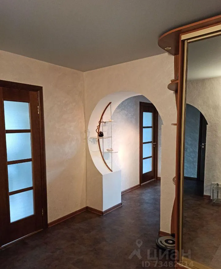 3-комн. квартира, 87.6/49.5/9.3