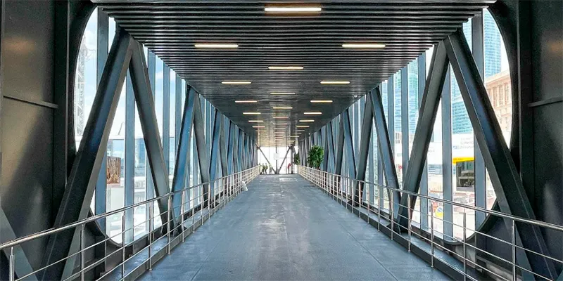 Новый переход над путями у Бульвара Рокоссовского