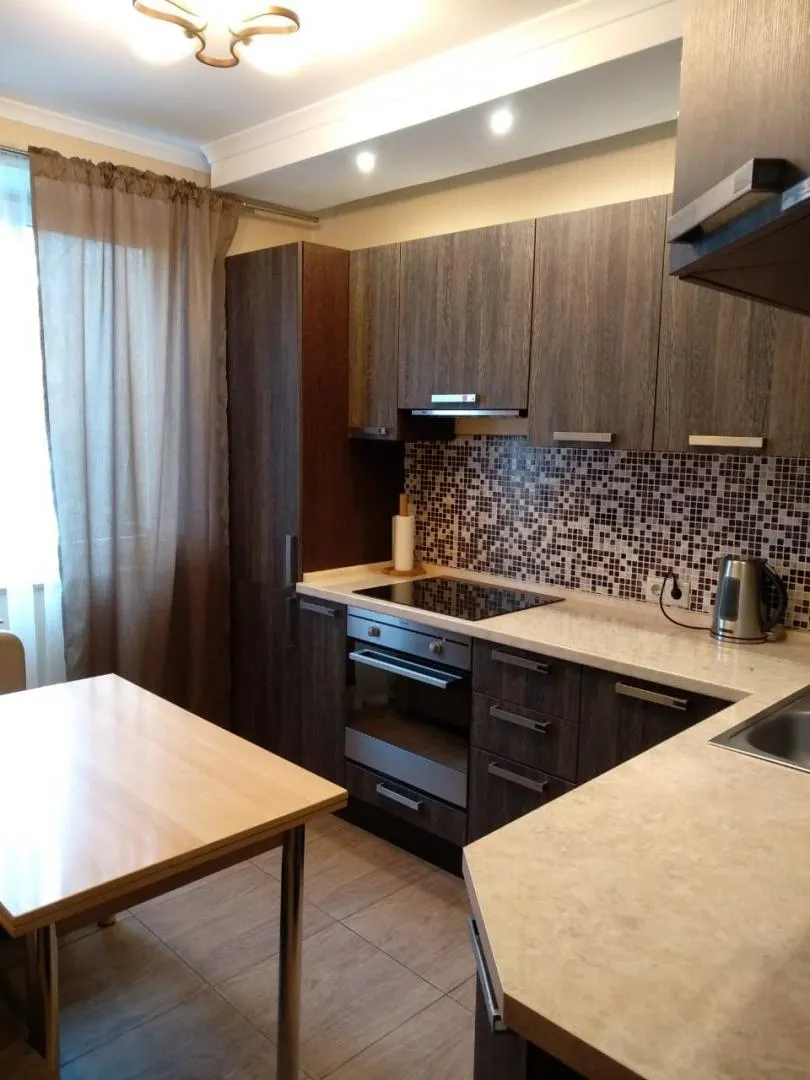 2-комн. квартира, 55.2/30/9