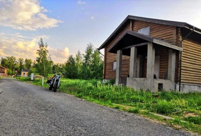 Дом, 280 кв.м на участке 10 сот