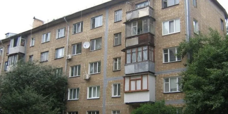 Хрущевки.jpg Хрущевки.jpg