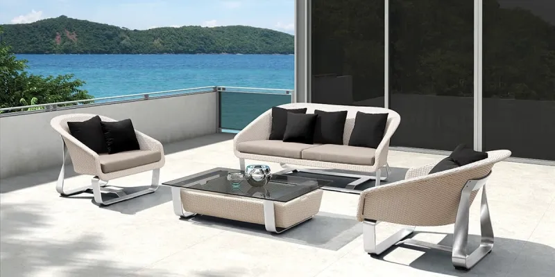 Простая лаунж-мебель.jpg