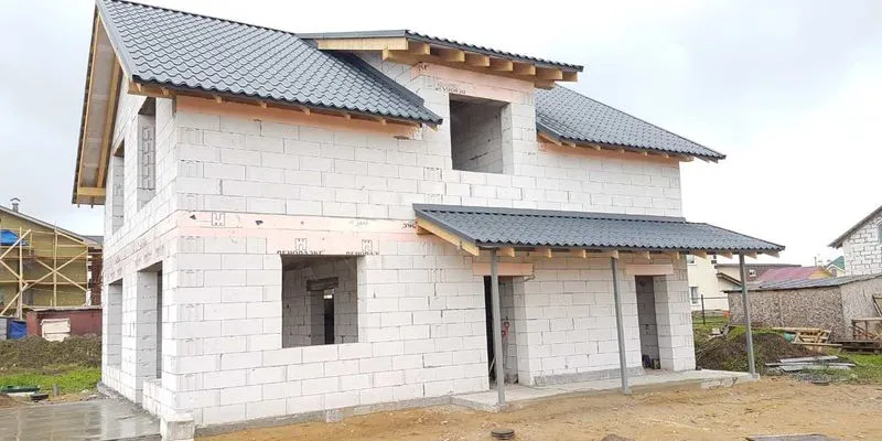 Дом из газоблока.jpg