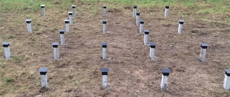 Бетонные сваи для дома из бруса