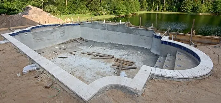 Гидроизоляции пруда.jpg