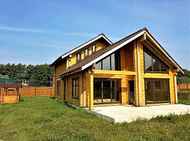 Дом, 160 кв.м на участке 8 сот