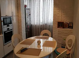 3-комн. квартира, 81/50/14