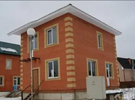 Дом, 180 кв.м на участке 7 сот