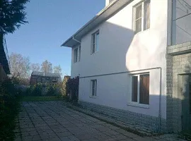 Дом, 330 кв.м на участке 6 сот