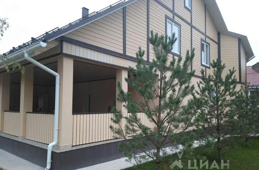 Дом, 560 кв.м на участке 12 сот