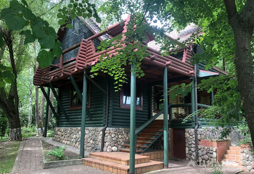 Дом, 264 кв.м на участке 20 сот