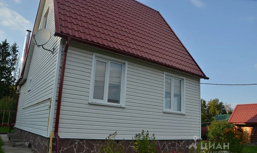 Дом, 100 кв.м на участке 18 сот