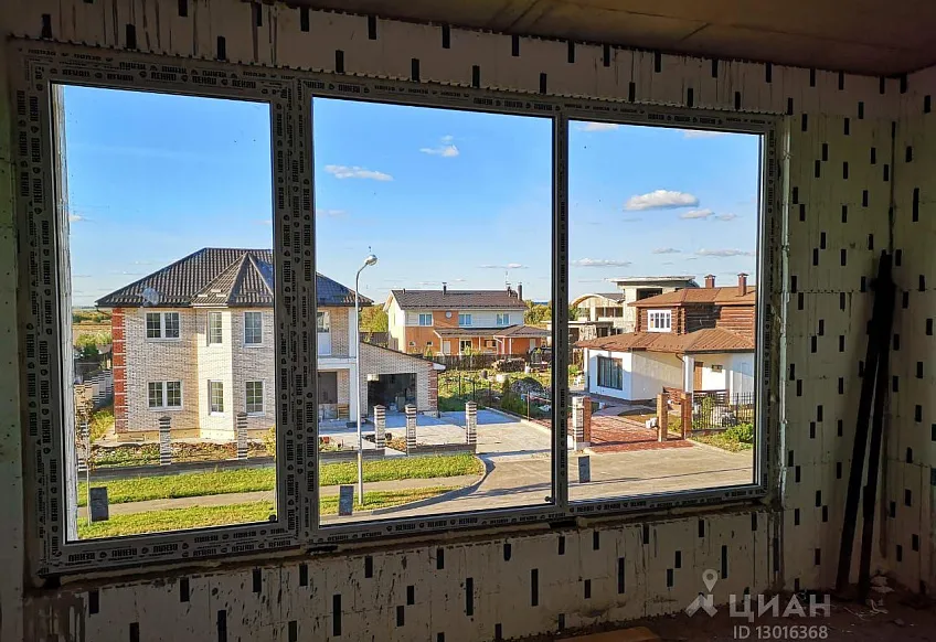 Дом, 280 кв.м на участке 10 сот