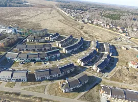 Дом, 288 кв.м на участке 1 сот