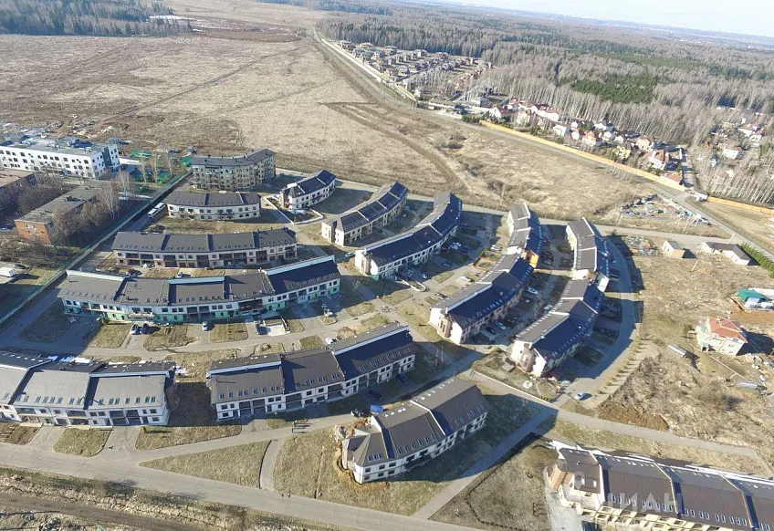 Дом, 288 кв.м на участке 1 сот