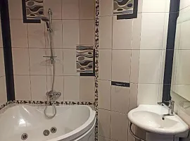 3-комн. квартира, 87.6/49.5/9.3