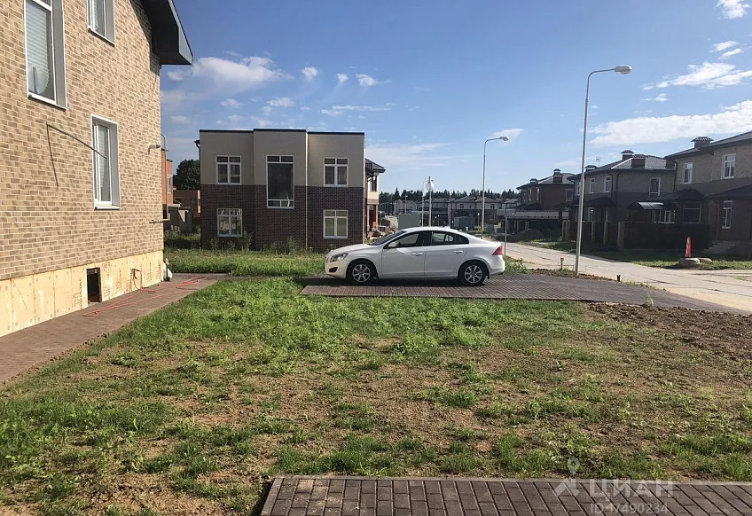 Дом, 122 кв.м на участке 4 сот