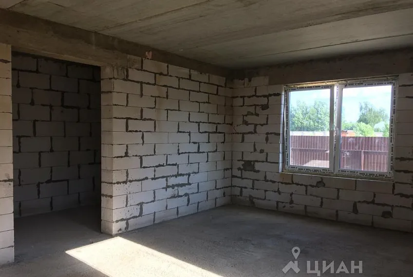 Дом, 300 кв.м на участке 7.5 сот