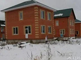 Дом, 180 кв.м на участке 7 сот