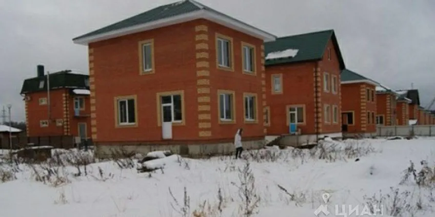 Дом, 180 кв.м на участке 7 сот