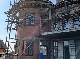 Дом, 367 кв.м на участке 9.83 сот