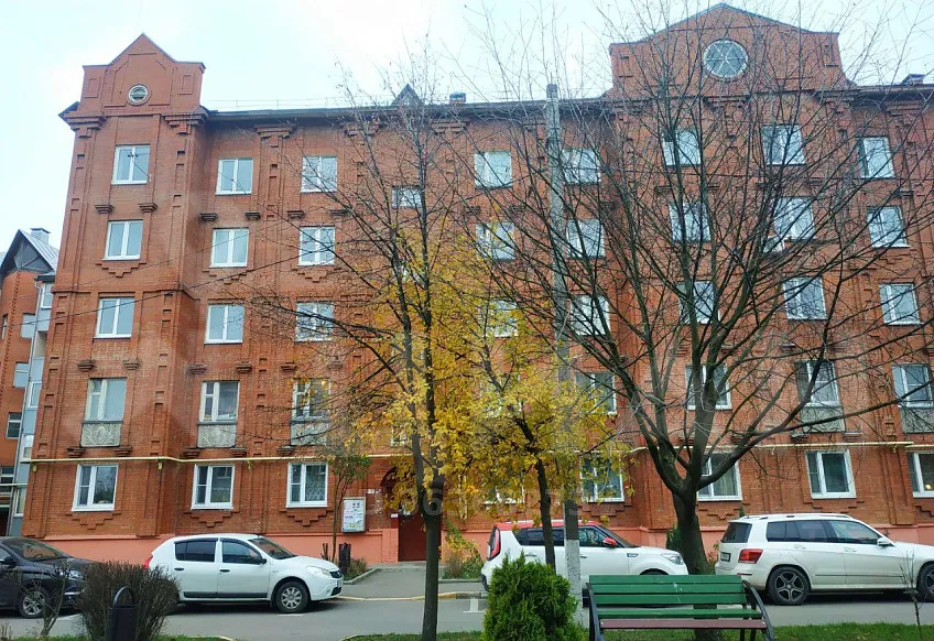 3-комн. квартира, 64/37/10