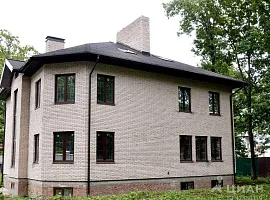 Дом, 508 кв.м на участке 17.3 сот