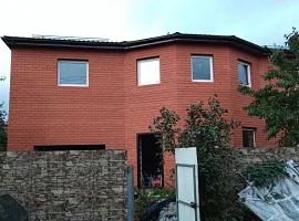 Дом, 205 кв.м на участке 8 сот