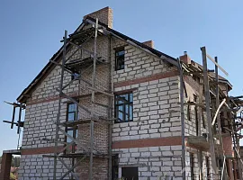 Дом, 367 кв.м на участке 9.83 сот