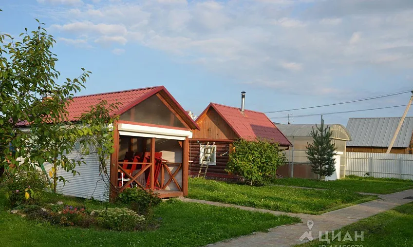 Дом, 100 кв.м на участке 18 сот