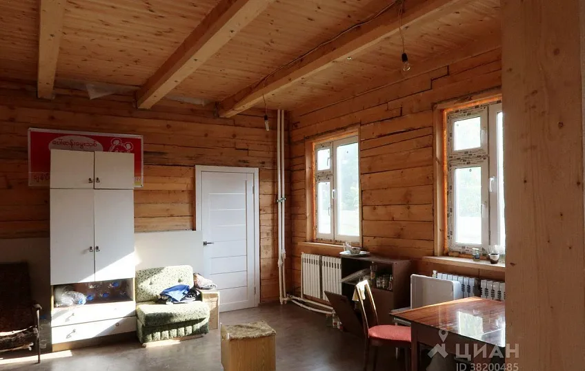 Дом, 260 кв.м на участке 5 сот