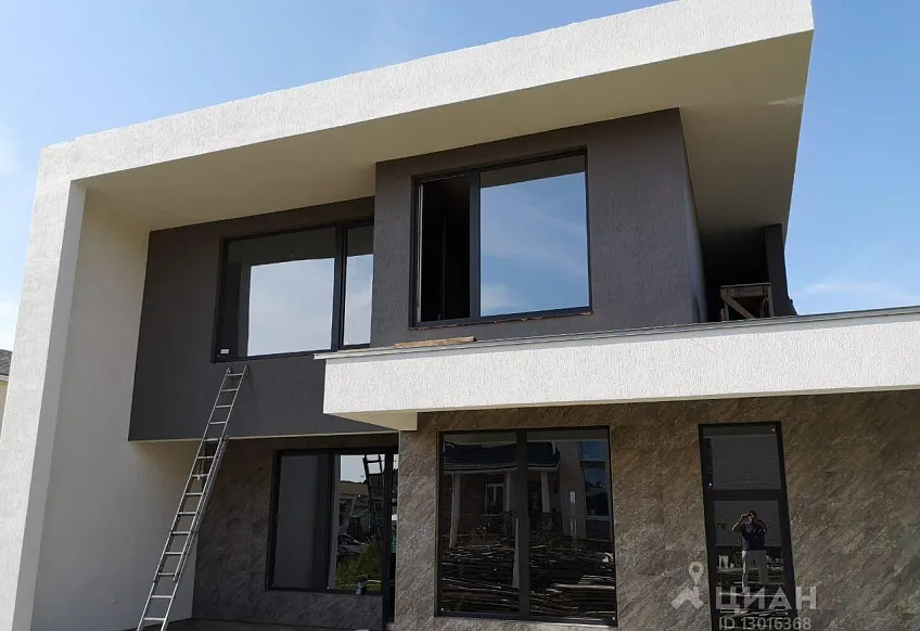 Дом, 280 кв.м на участке 10 сот