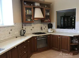 Дом, 320 кв.м на участке 13 сот