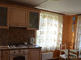 Дом, 100 кв.м на участке 18 сот