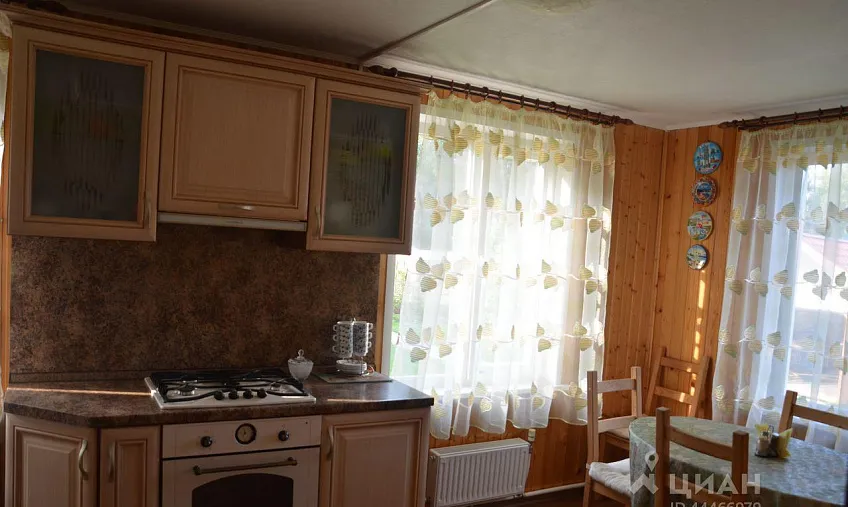 Дом, 100 кв.м на участке 18 сот