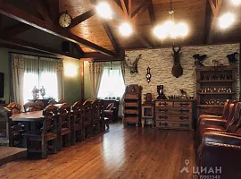 Дом, 1110 кв.м на участке 220 сот