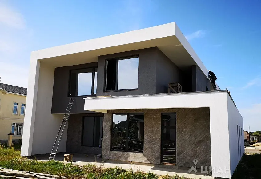 Дом, 280 кв.м на участке 10 сот